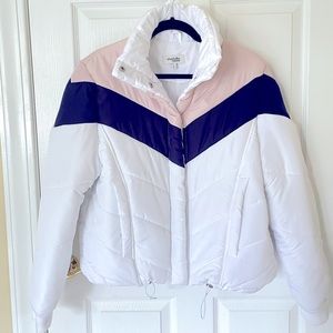 Trendy Puffer Jacket White with Chevron Stripe